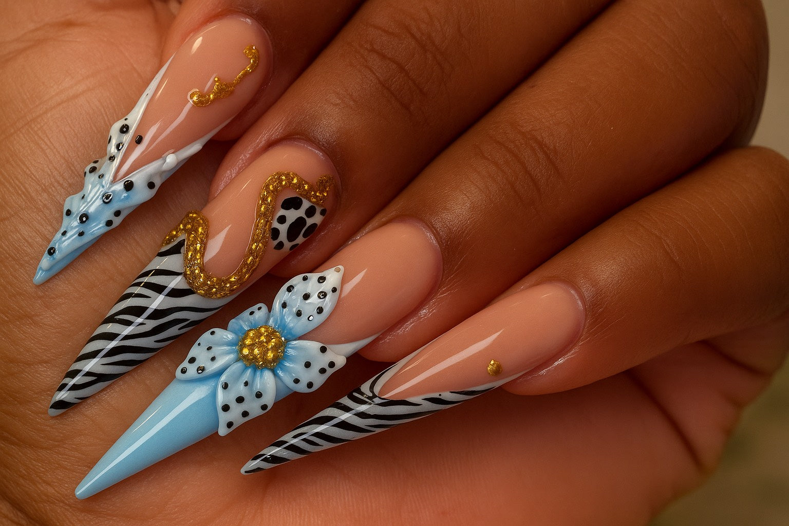 Créations Uniques & Personnalisées